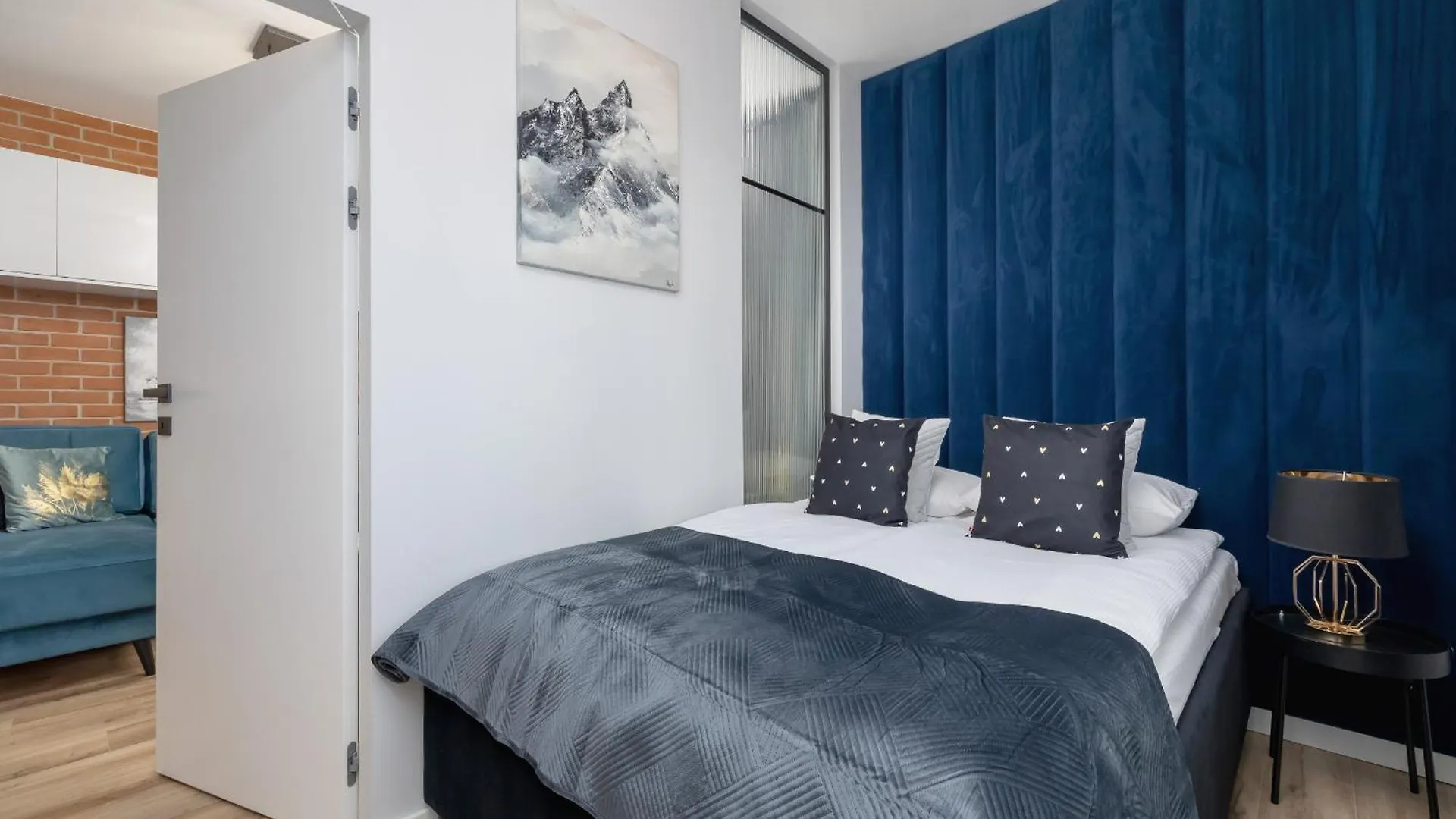 Lux Krakow Apartment With Parking & Ac Just 1,5 Km From Main Square By Renters Prestige Poland