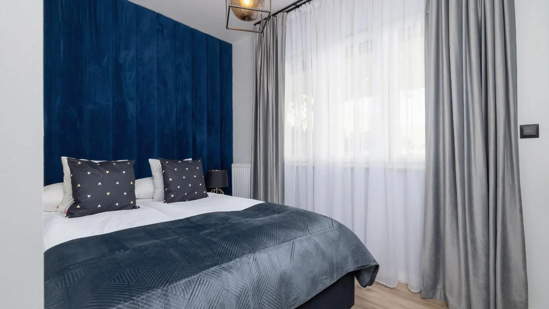 Lux Krakow Apartment With Parking & Ac Just 1,5 Km From Main Square By Renters Prestige