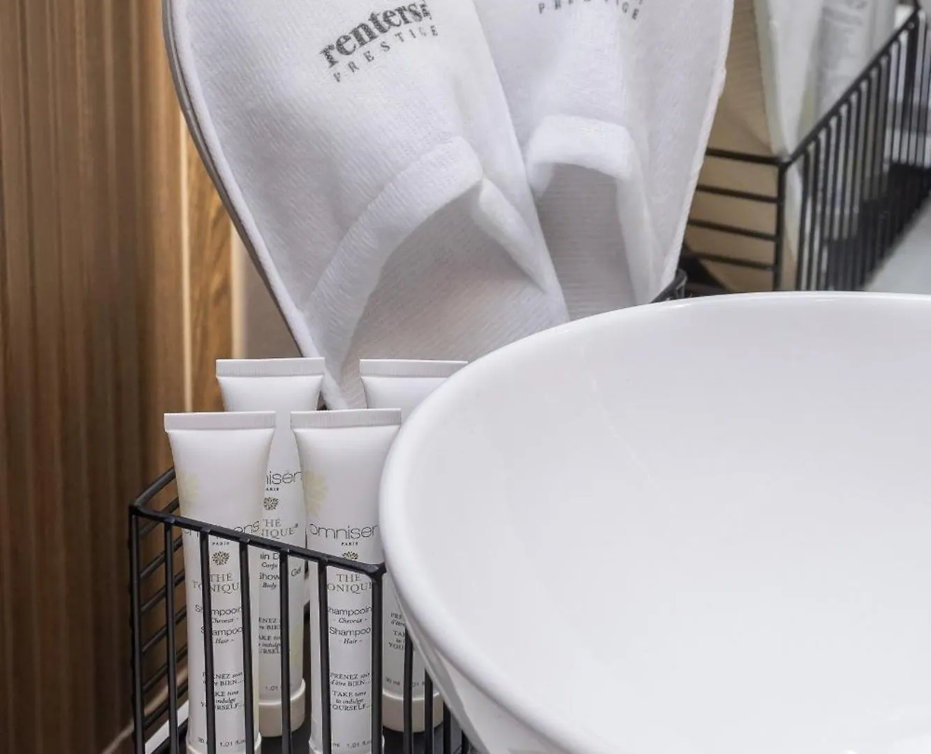 Lux Krakow Apartment With Parking & Ac Just 1,5 Km From Main Square By Renters Prestige Poland